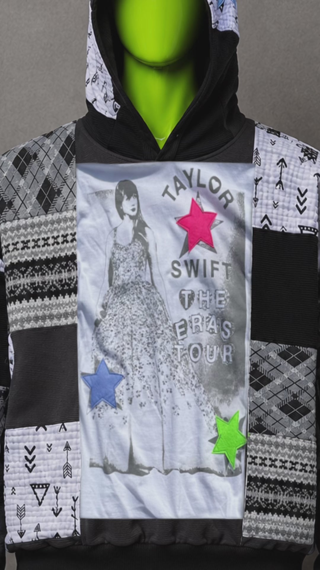 Taylor Swift Stars Distressed Hoodie – Y2K Vintage Streetwear | Alt Aesthetic
