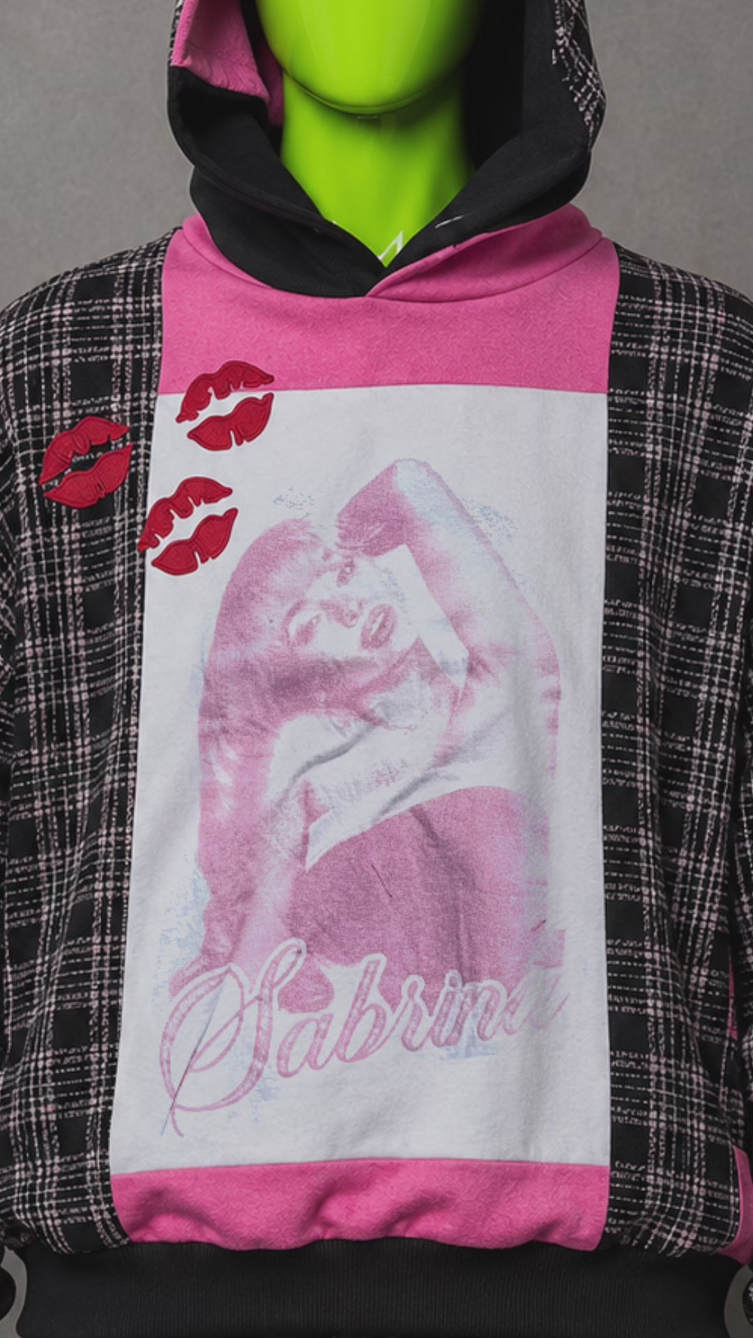 Sabrina Carpenter Patchwork Hoodie – 2000s Streetwear | Retro Y2K | Unisex